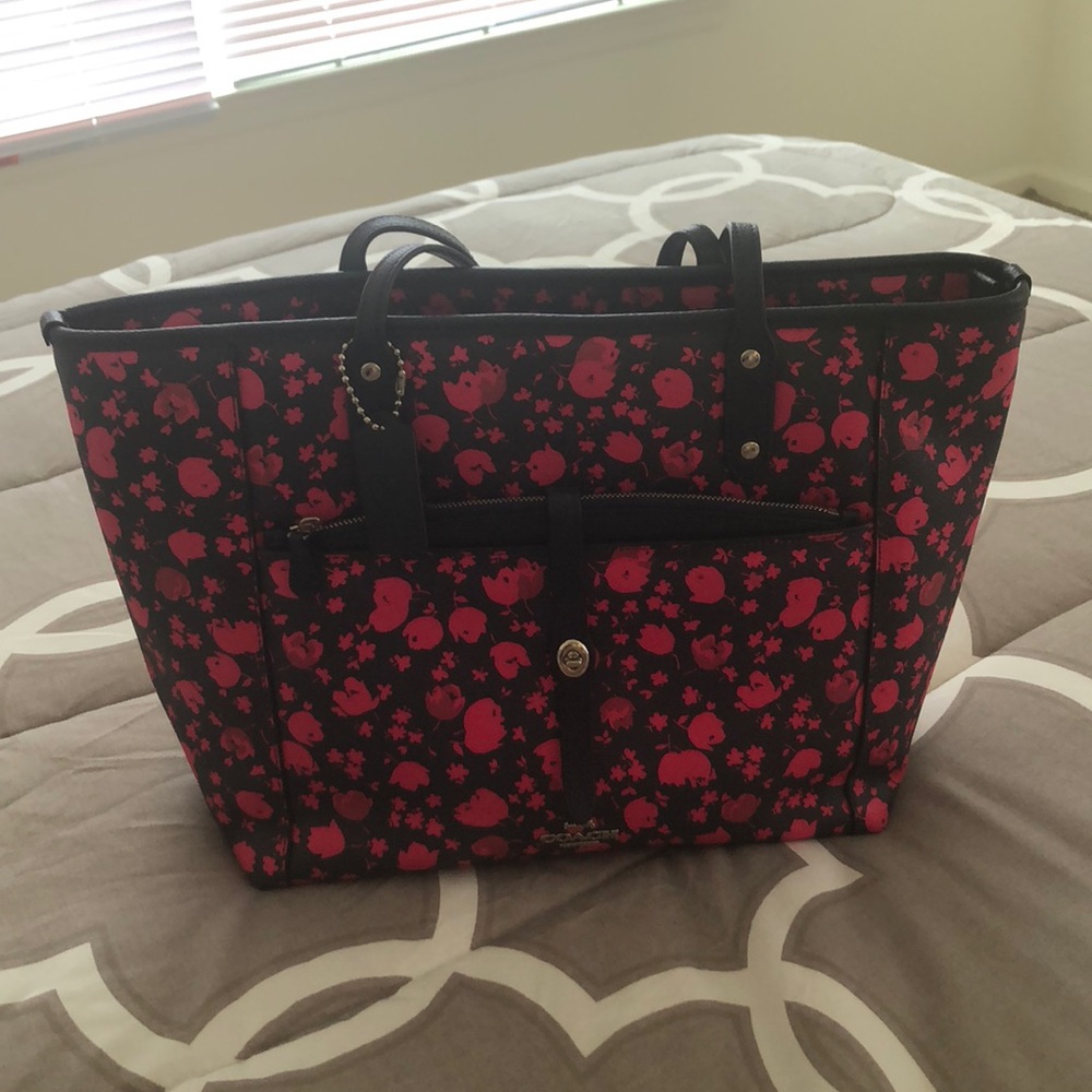 Coach purse Pink & blue ❤️